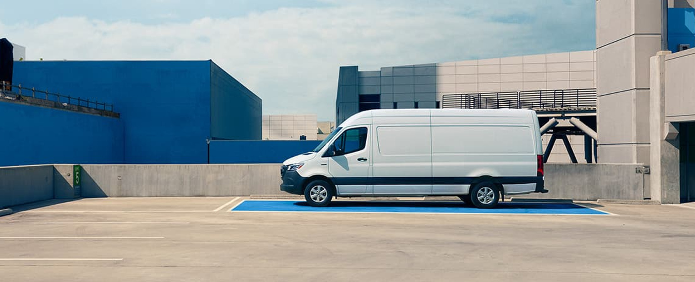 Mercedes-Benz eSprinter Cargo Van - Image
