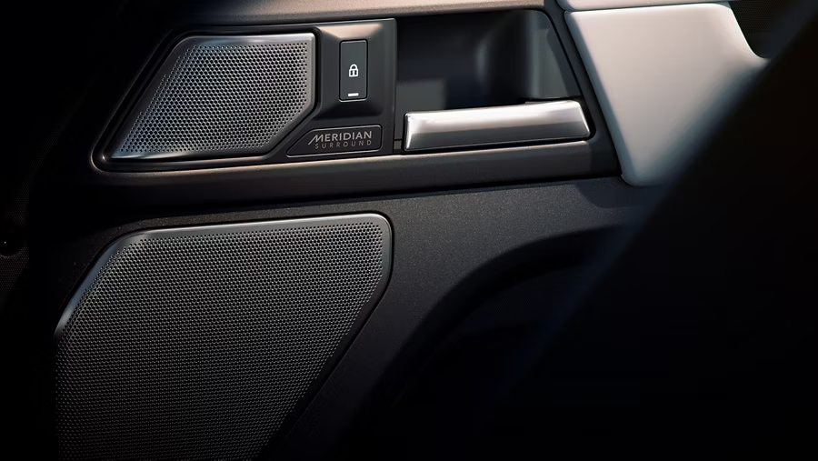 Land Rover Defender - Image