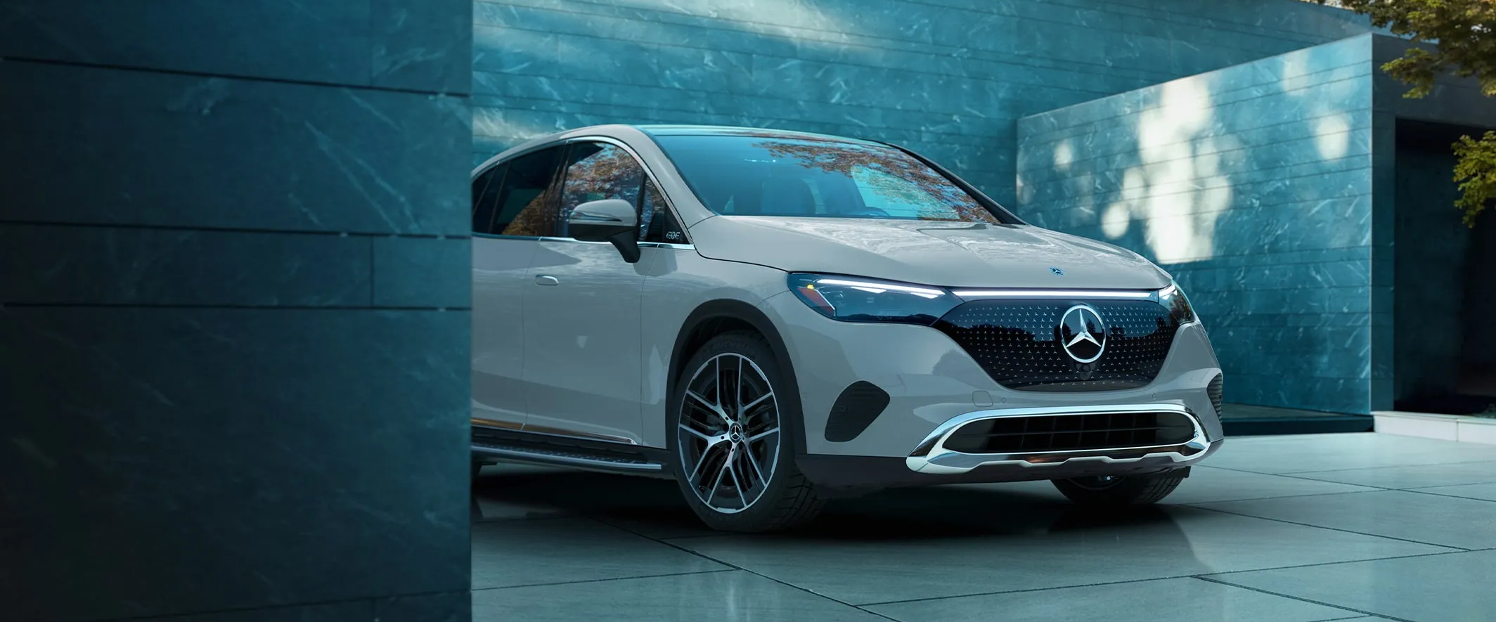 Mercedes-Benz EQE - Image