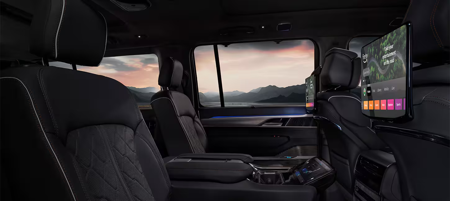 Jeep Grand Wagoneer - Image