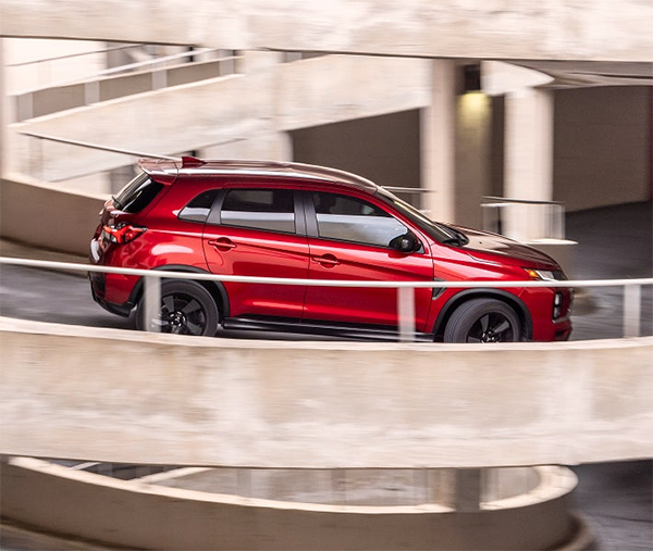 Mitsubishi Outlander Sport - Image