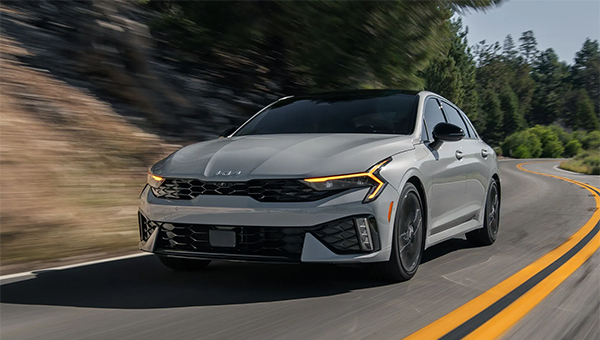 Kia K5 - Image