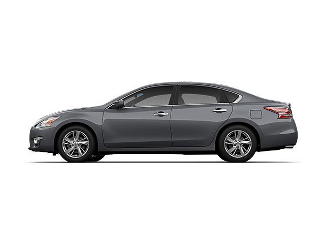 Photo view of 2015 Nissan Altima in Gray