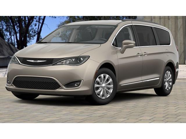 Photo view of 2017 Chrysler Pacifica in Gray
