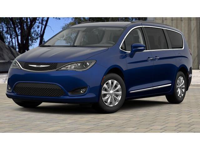 Photo view of 2017 Chrysler Pacifica in Blue