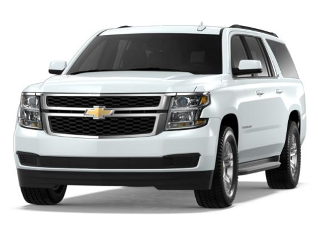 Photo view of 2018 Chevrolet Suburban in White