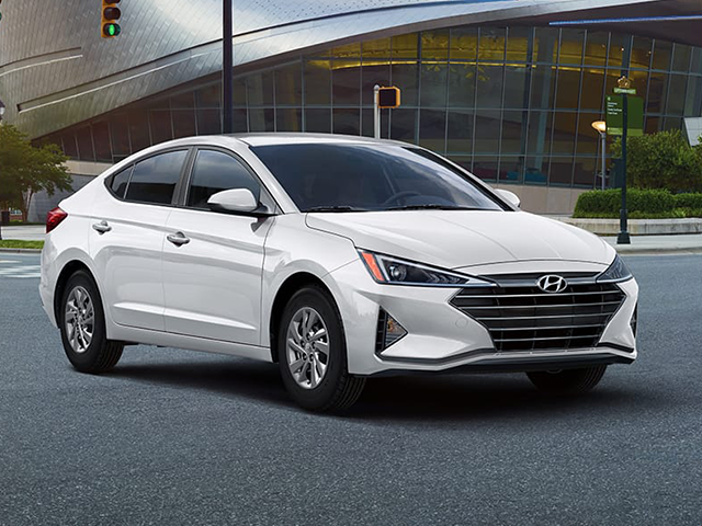 Photo view of 2020 Hyundai Elantra in White