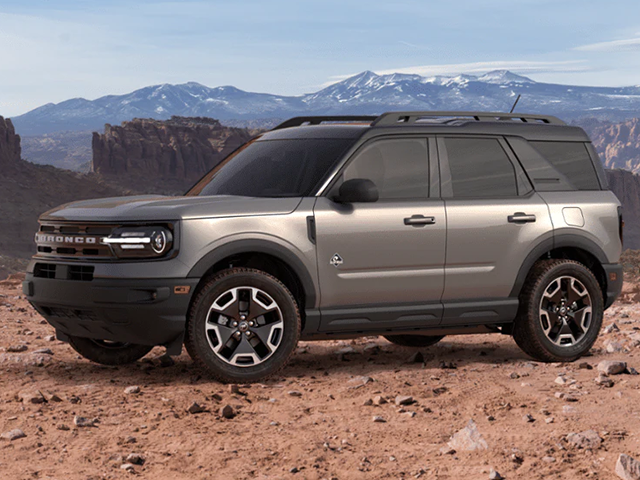 Photo view of 2023 Ford Bronco Sport in Silver