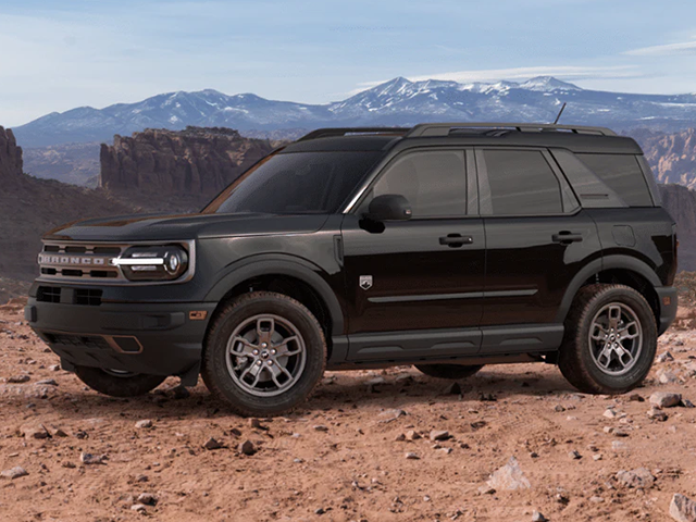 Photo view of 2023 Ford Bronco Sport in Black