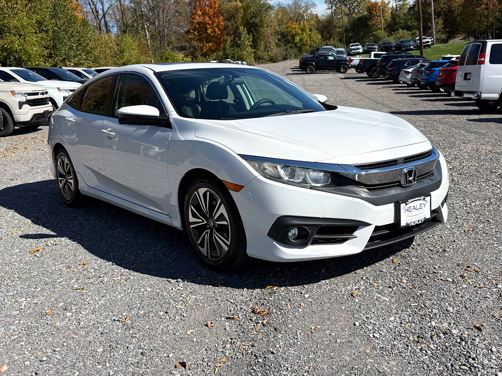 Photo view of 2016 Honda Civic Sedan in 