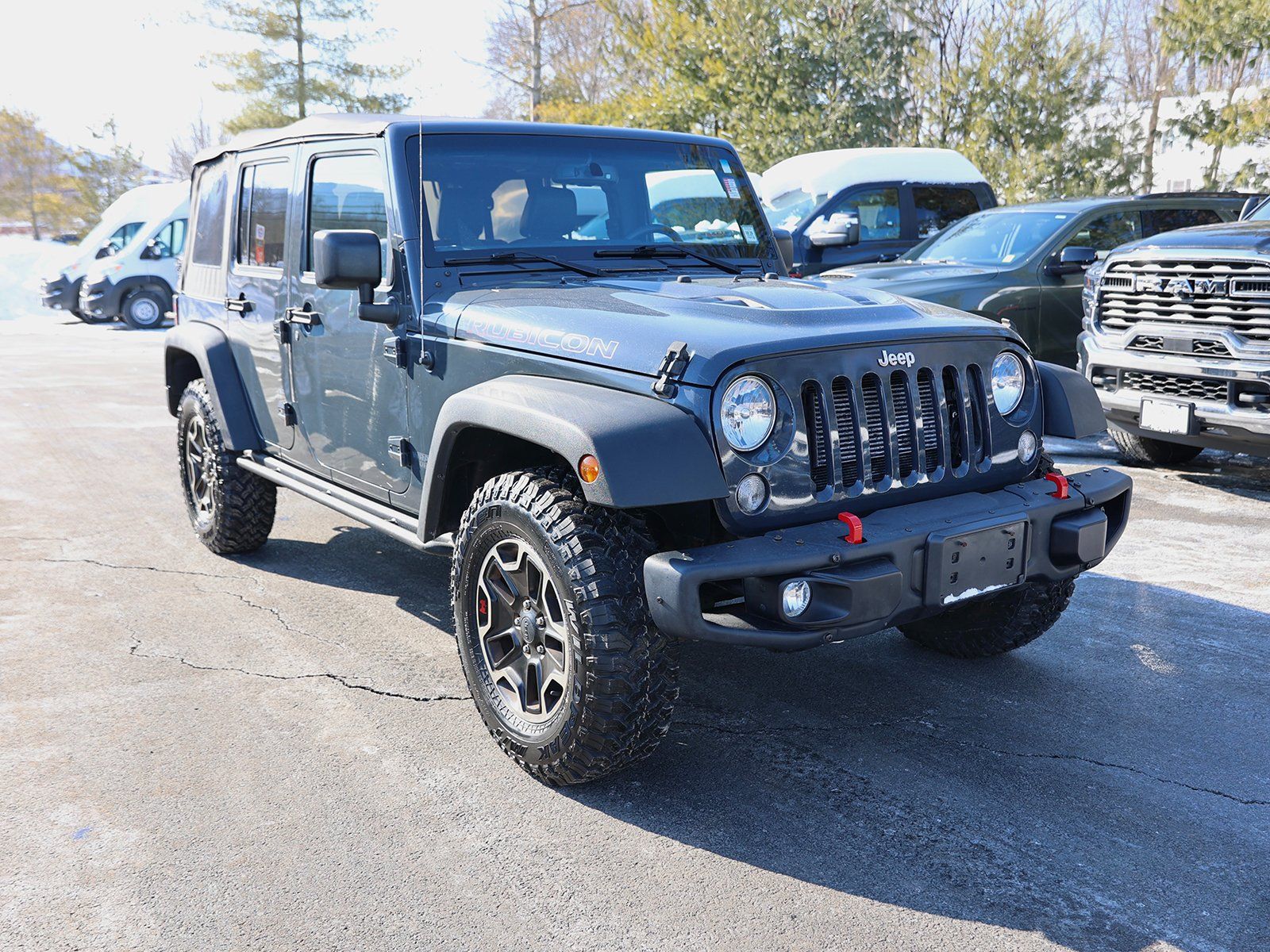 Photo view of 2016 Jeep Wrangler Unlimited in Gray