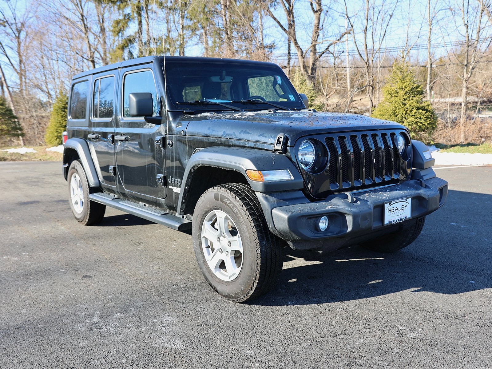 Photo view of 2021 Jeep Wrangler in Black