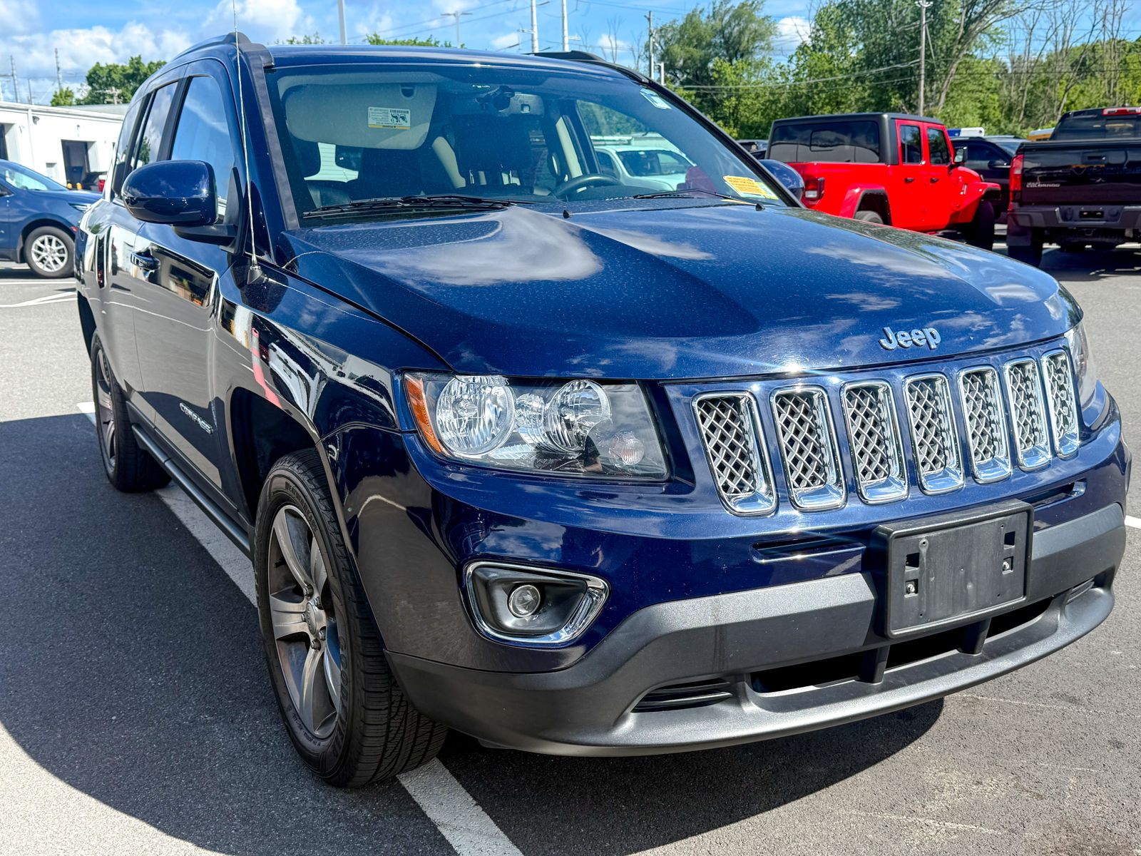 Photo view of 2016 Jeep Compass in Blue