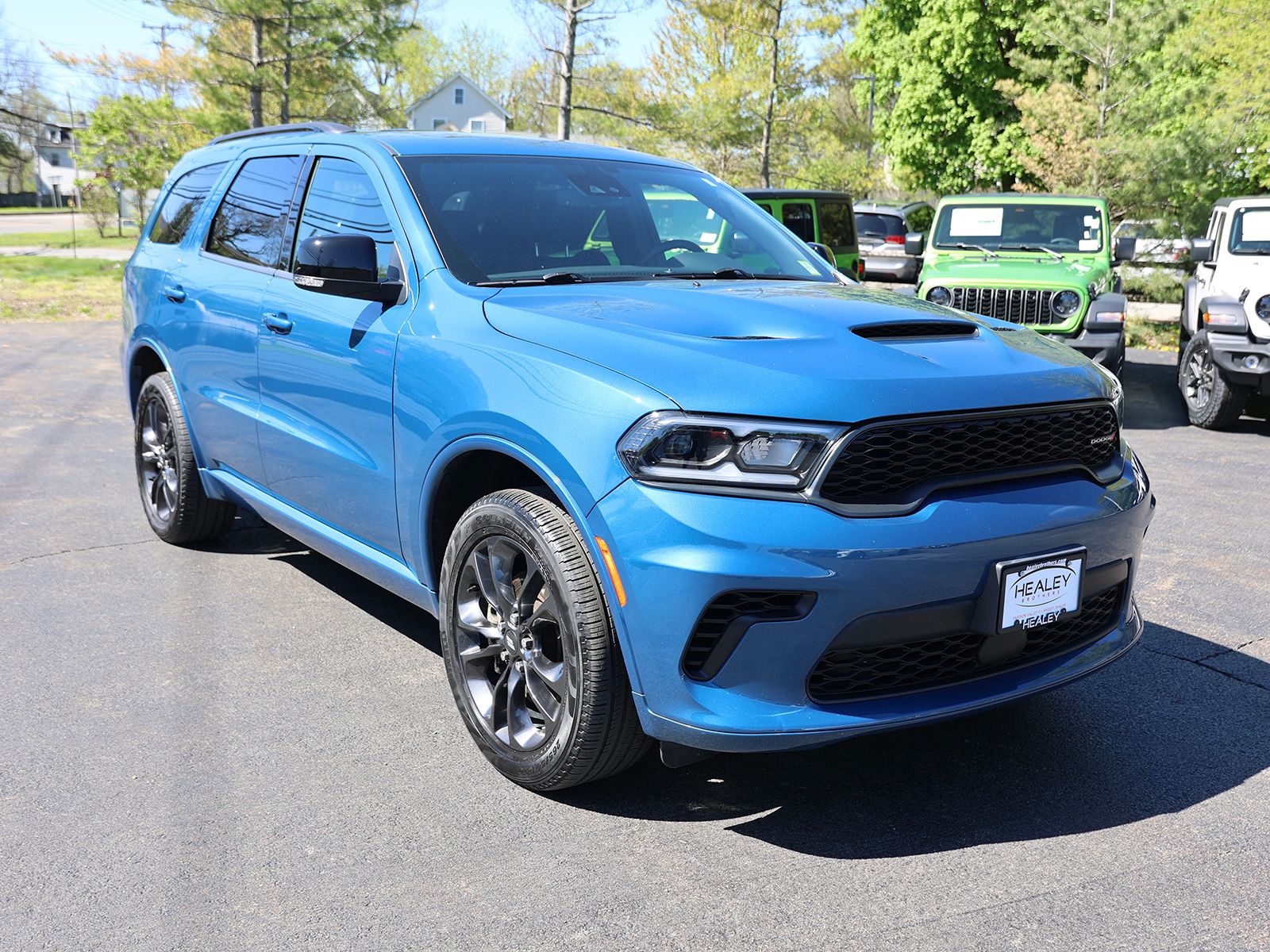 Photo view of 2024 Dodge Durango in Blue