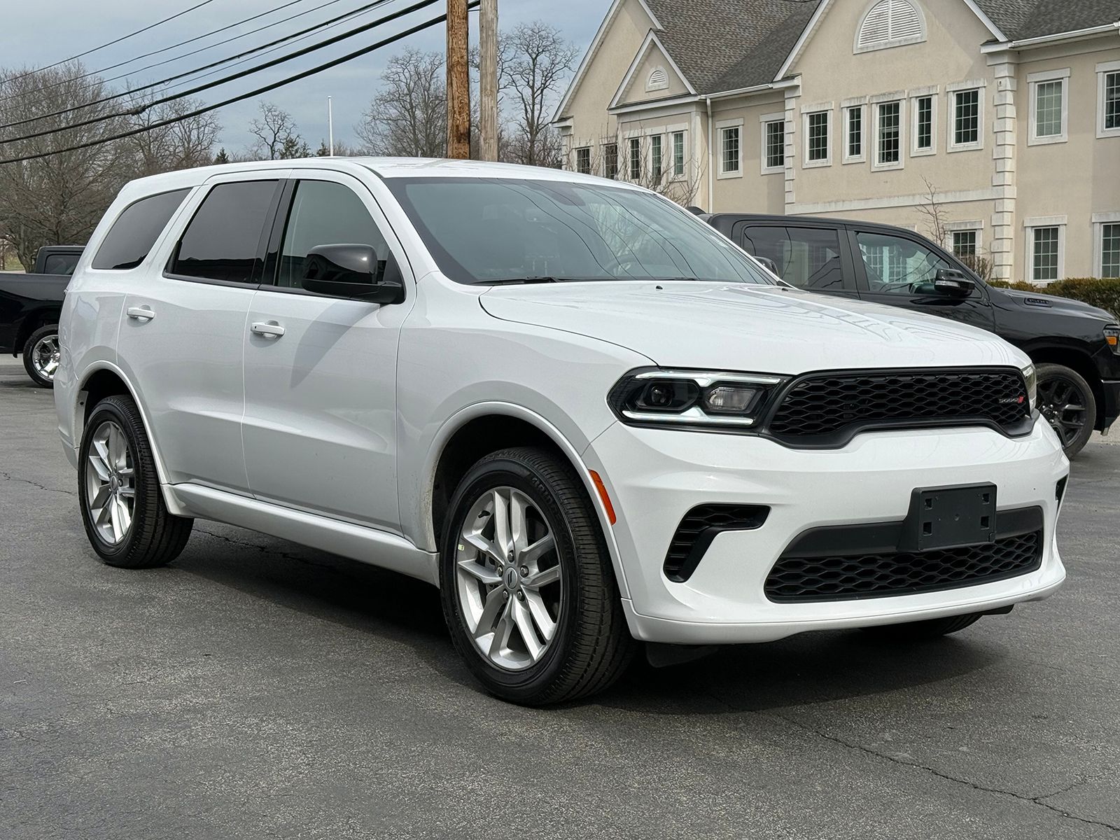 Photo view of 2026 Dodge Durango in White