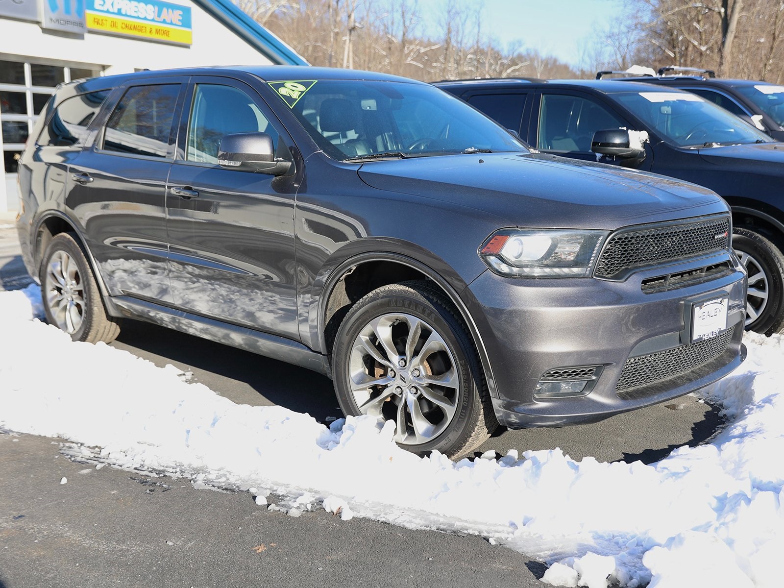 Photo view of 2020 Dodge Durango in Gray