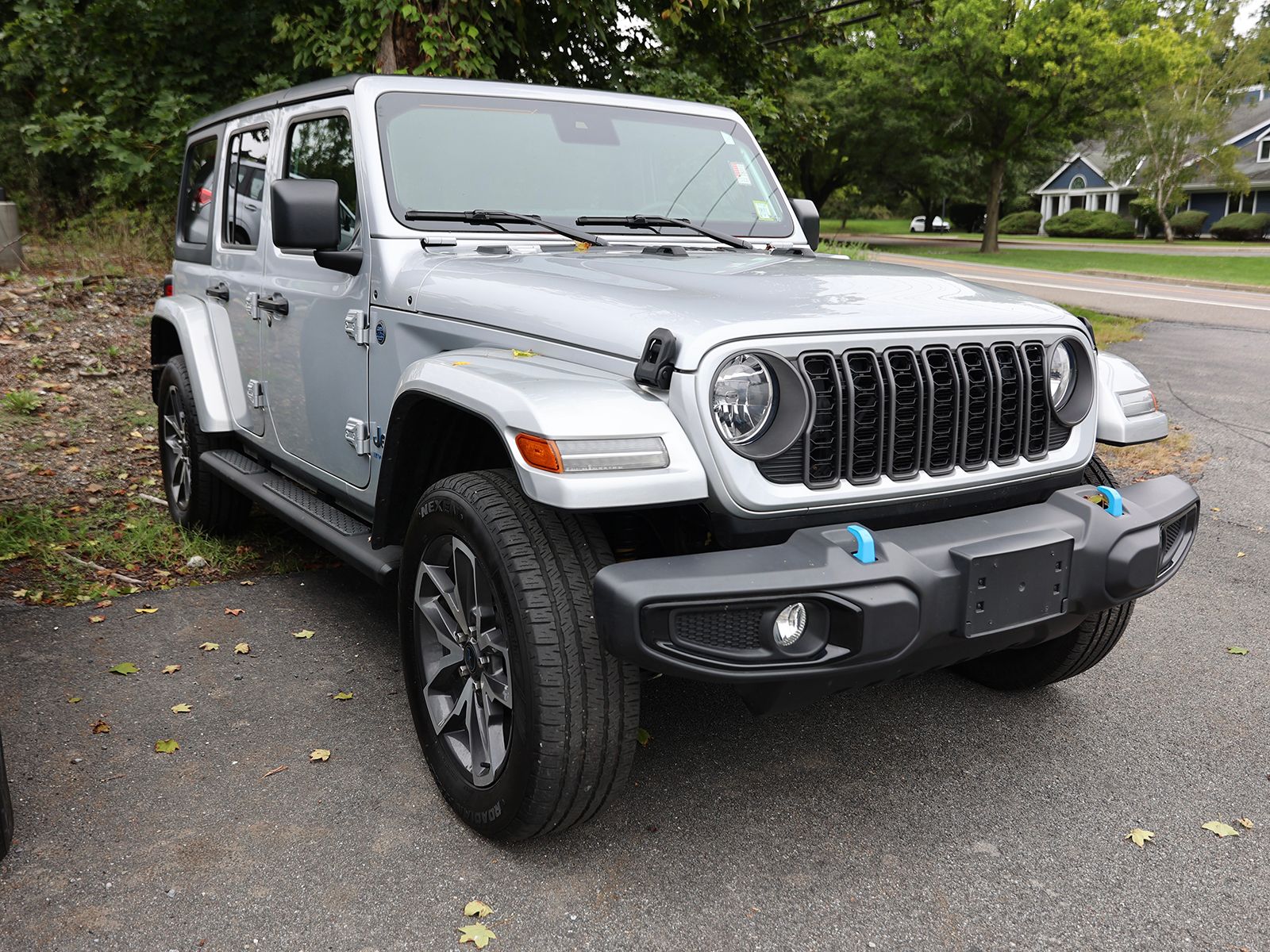 Photo view of 2024 Jeep Wrangler 4xe in Silver