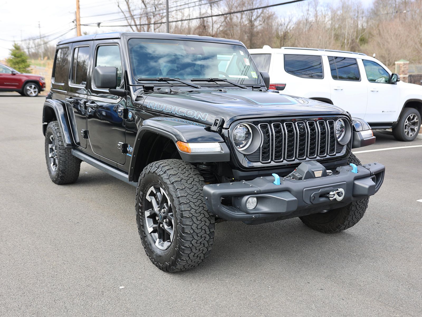 Photo view of 2024 Jeep Wrangler 4xe in Black