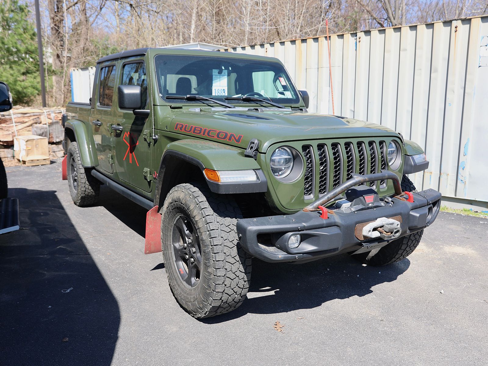 Photo view of 2021 Jeep Gladiator in Green