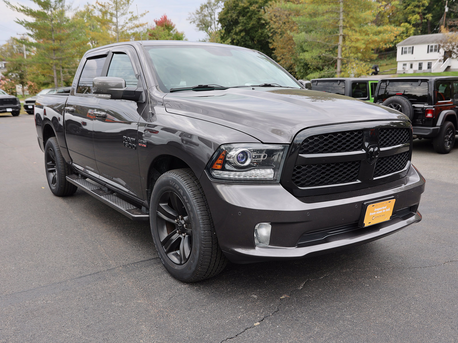 Photo view of 2018 Ram 1500 in Gray