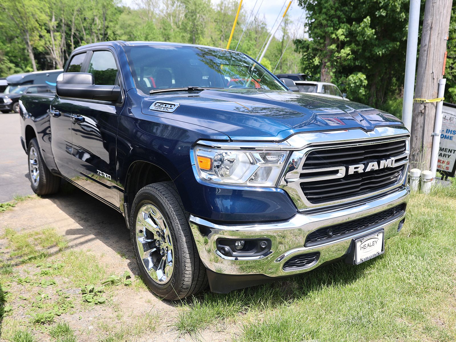 Photo view of 2021 Ram 1500 in Blue
