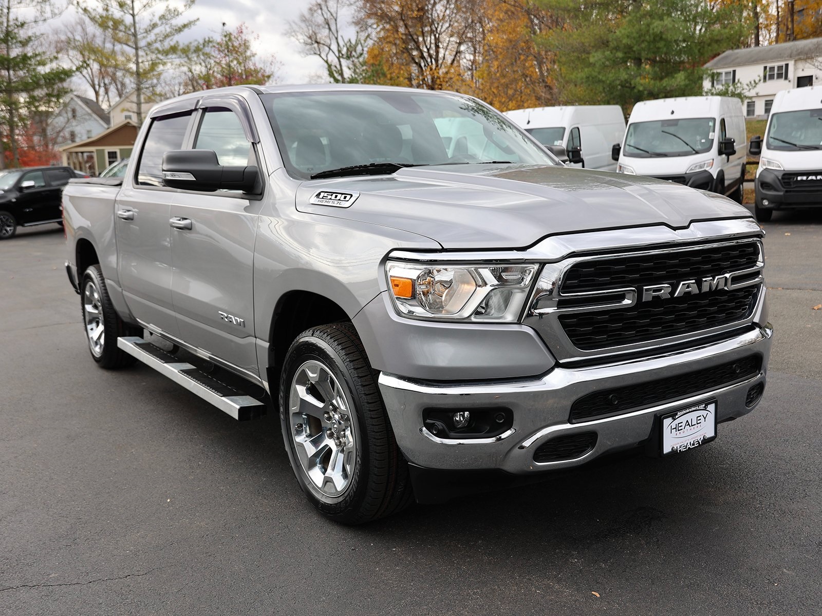 Photo view of 2022 Ram 1500 in Silver