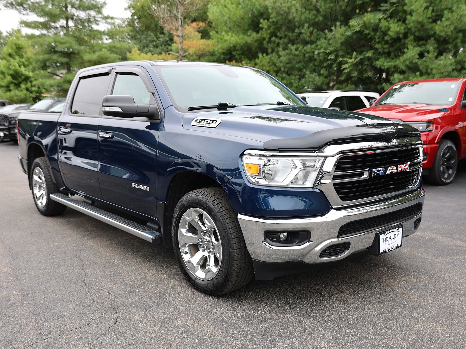 Photo view of 2020 Ram 1500 in Blue