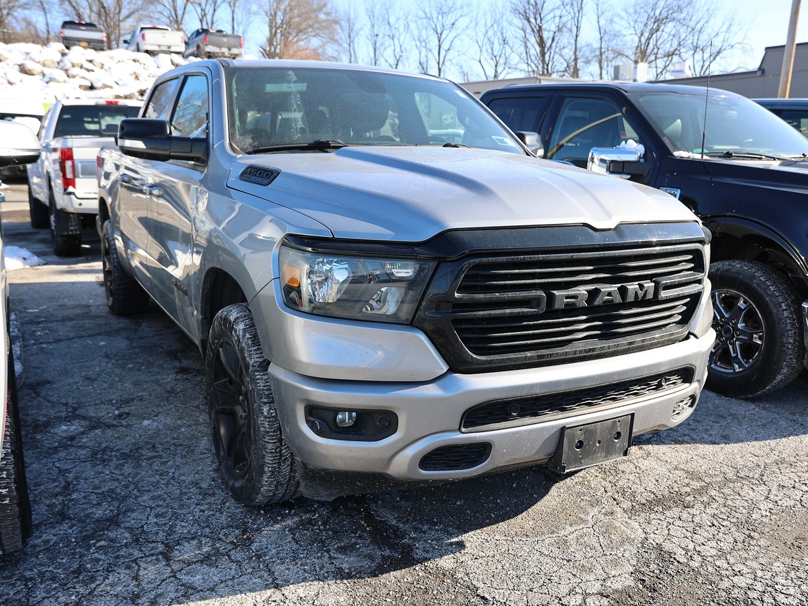 Photo view of 2021 Ram 1500 in Silver