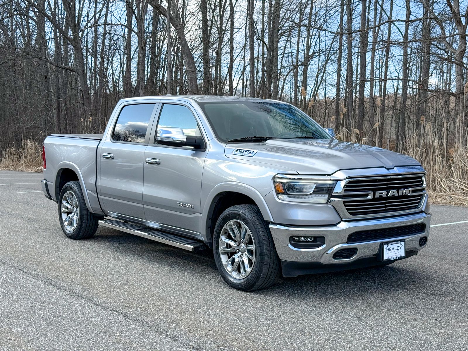 Photo view of 2021 Ram 1500 in Silver
