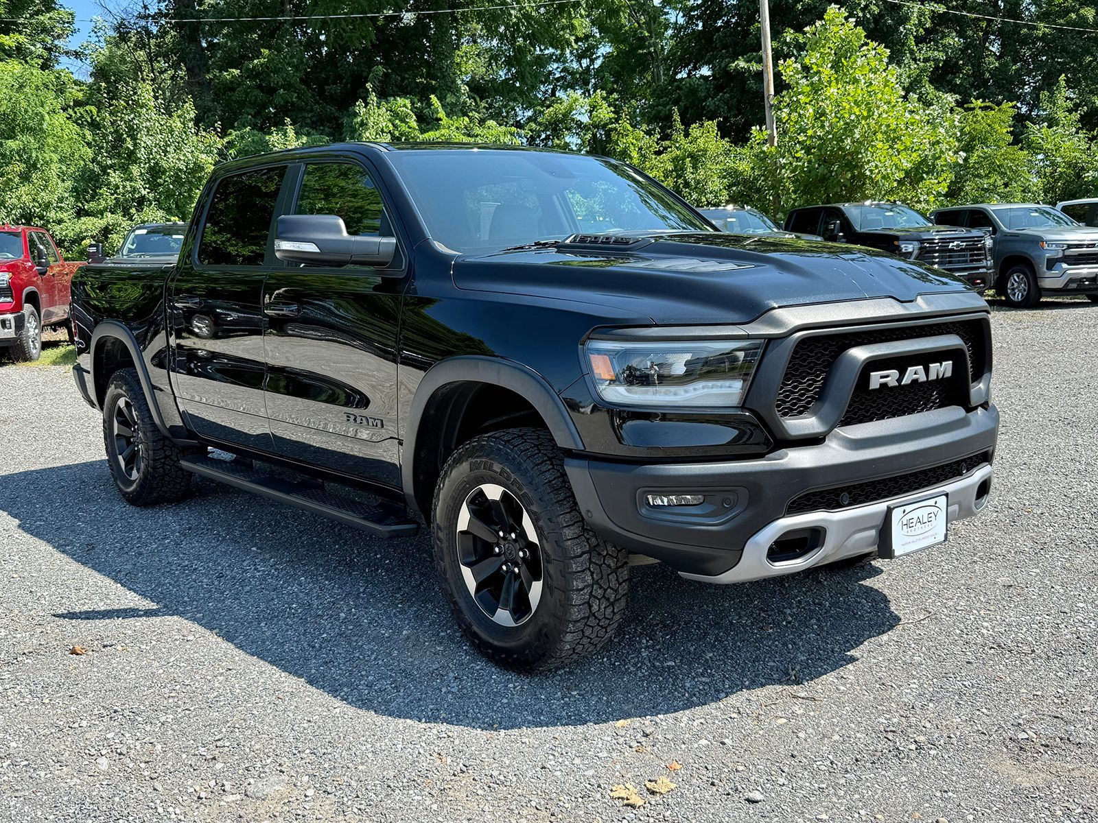 Photo view of 2019 Ram 1500 in Black