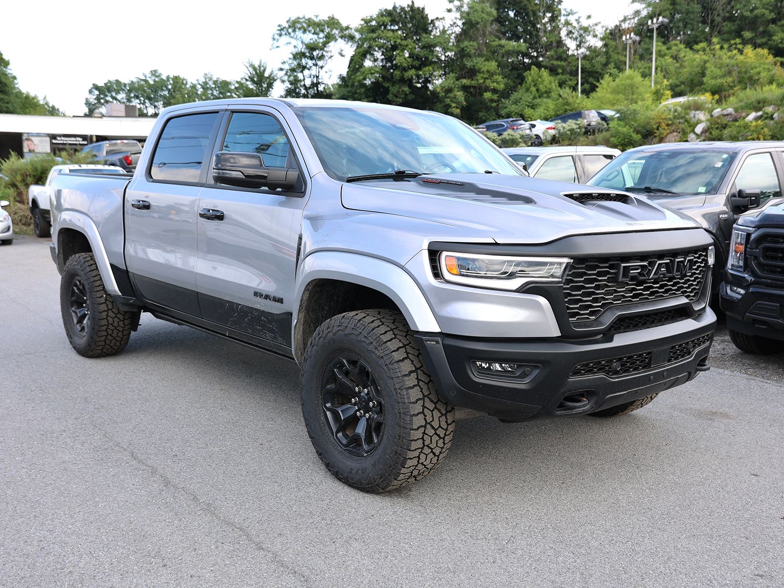 Photo view of 2025 Ram 1500 in Silver