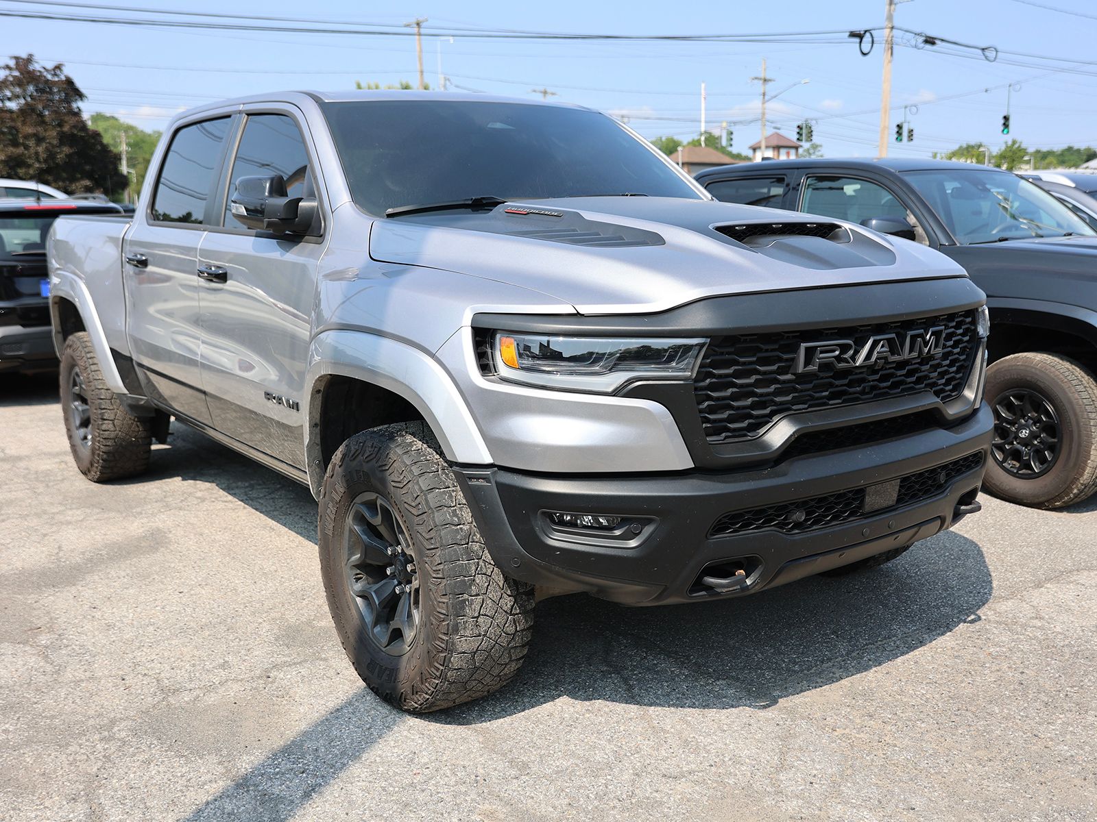 Photo view of 2025 Ram 1500 in Silver