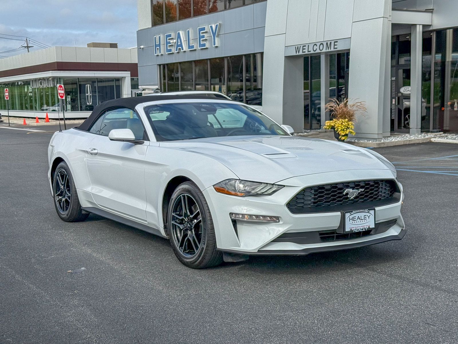 2022 Ford Mustang