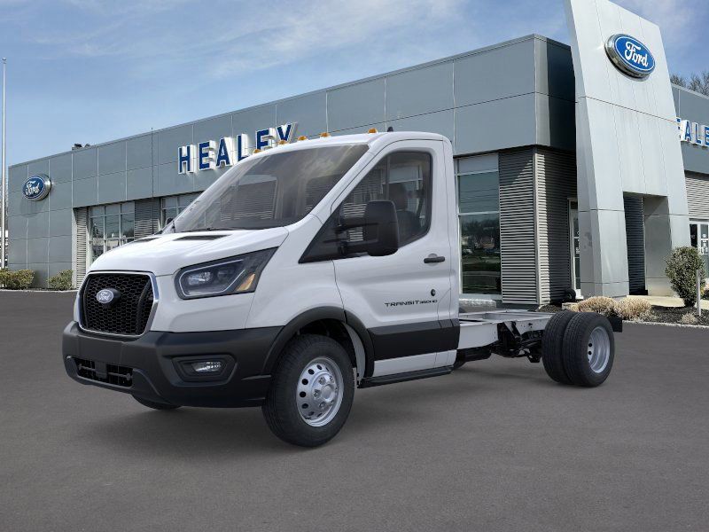 Photo view of 2026 Ford Transit Cutaway in White
