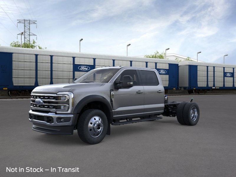 Photo view of 2026 Ford Super Duty Chassis Cab in Gray