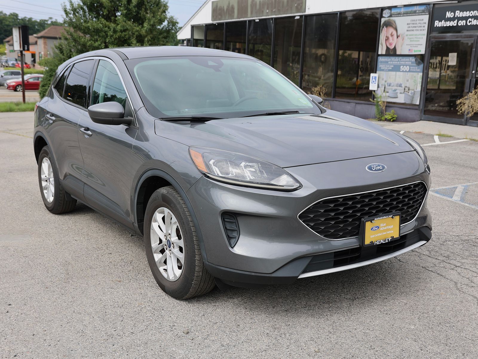 Photo view of 2021 Ford Escape in Gray