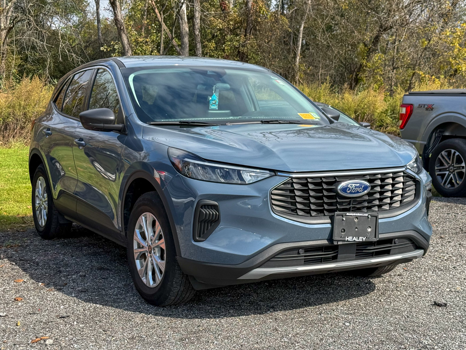 Photo view of 2024 Ford Escape in Blue