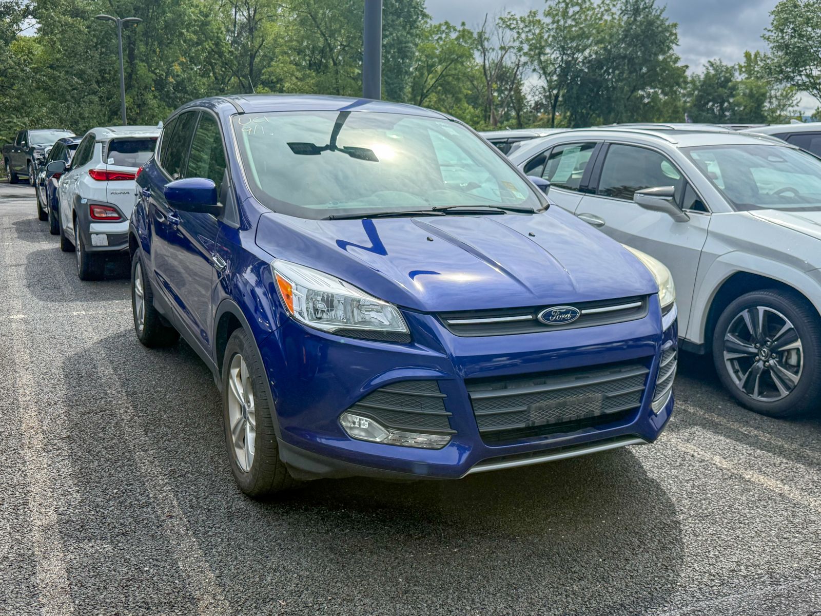 Photo view of 2015 Ford Escape in Blue