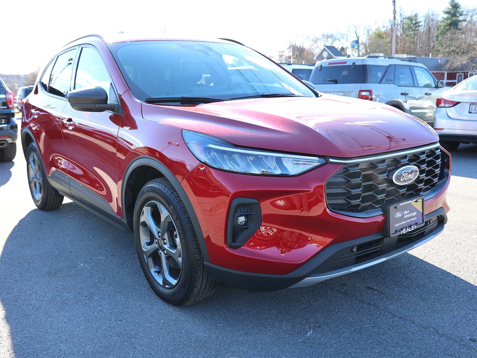 Photo view of 2025 Ford Escape in Red