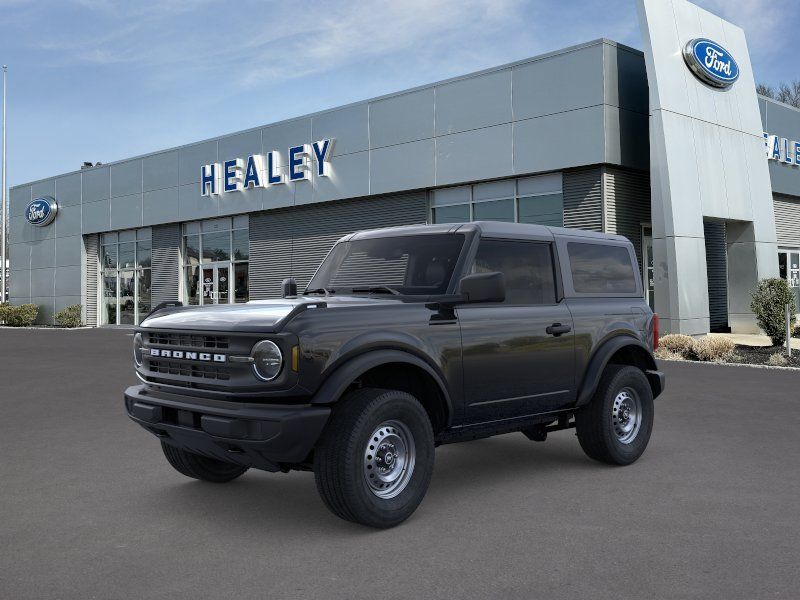 Photo view of 2026 Ford Bronco in Black
