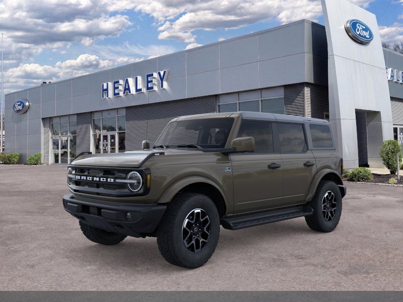 Photo view of 2026 Ford Bronco in Gray