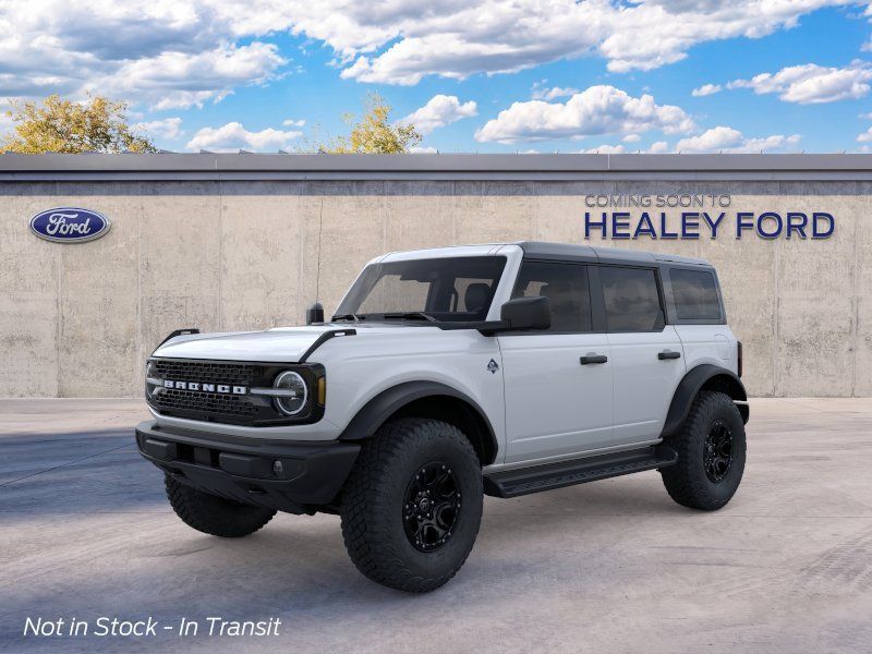Photo view of 2026 Ford Bronco in White