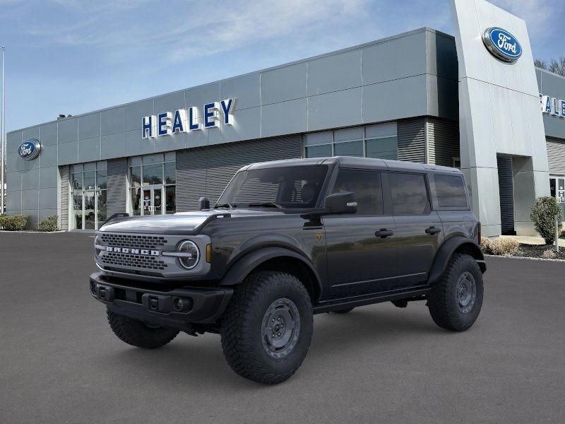 Photo view of 2025 Ford Bronco in Black