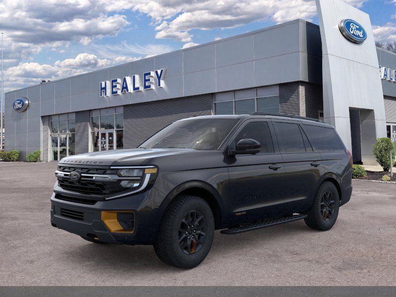 Photo view of 2026 Ford Expedition in Black
