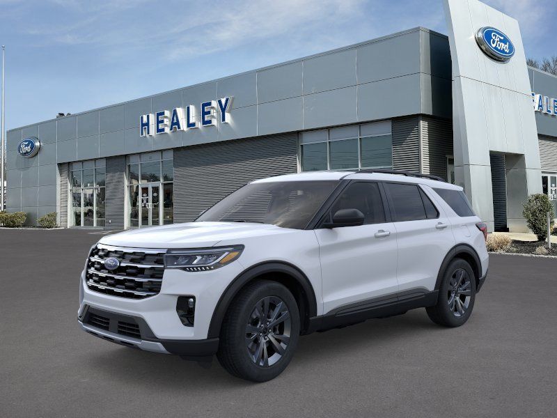 Photo view of 2026 Ford Explorer in White
