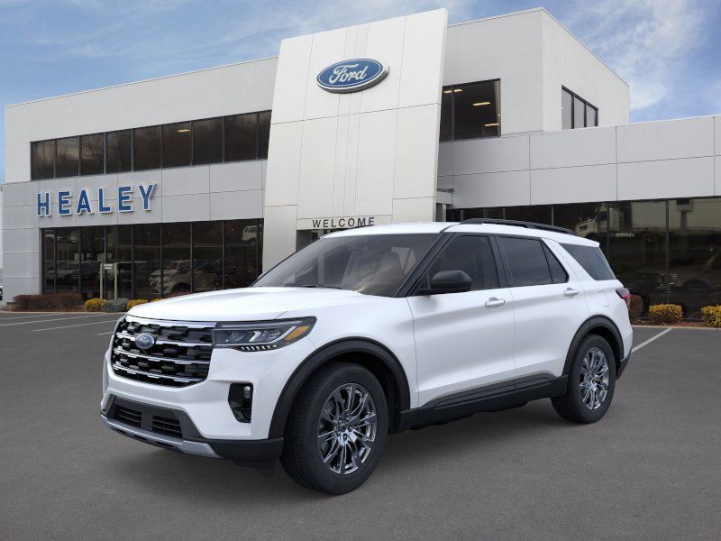 Photo view of 2026 Ford Explorer in White