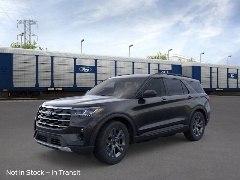 Photo view of 2026 Ford Explorer in Black