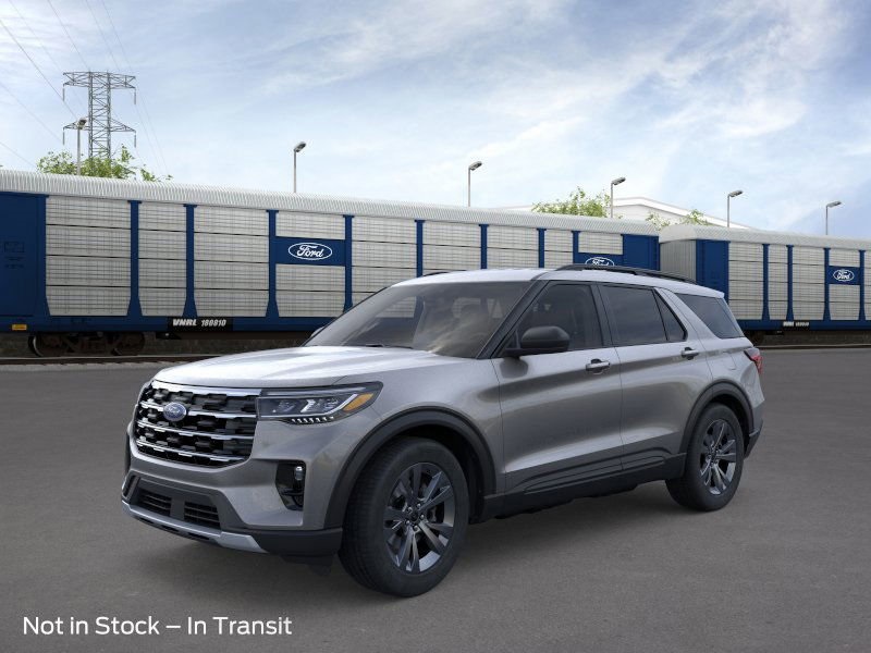 Photo view of 2026 Ford Explorer in Gray