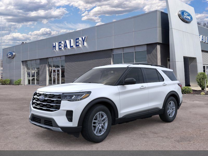 Photo view of 2026 Ford Explorer in White