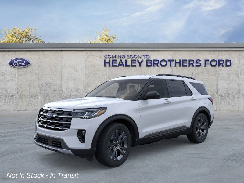 Photo view of 2026 Ford Explorer in White
